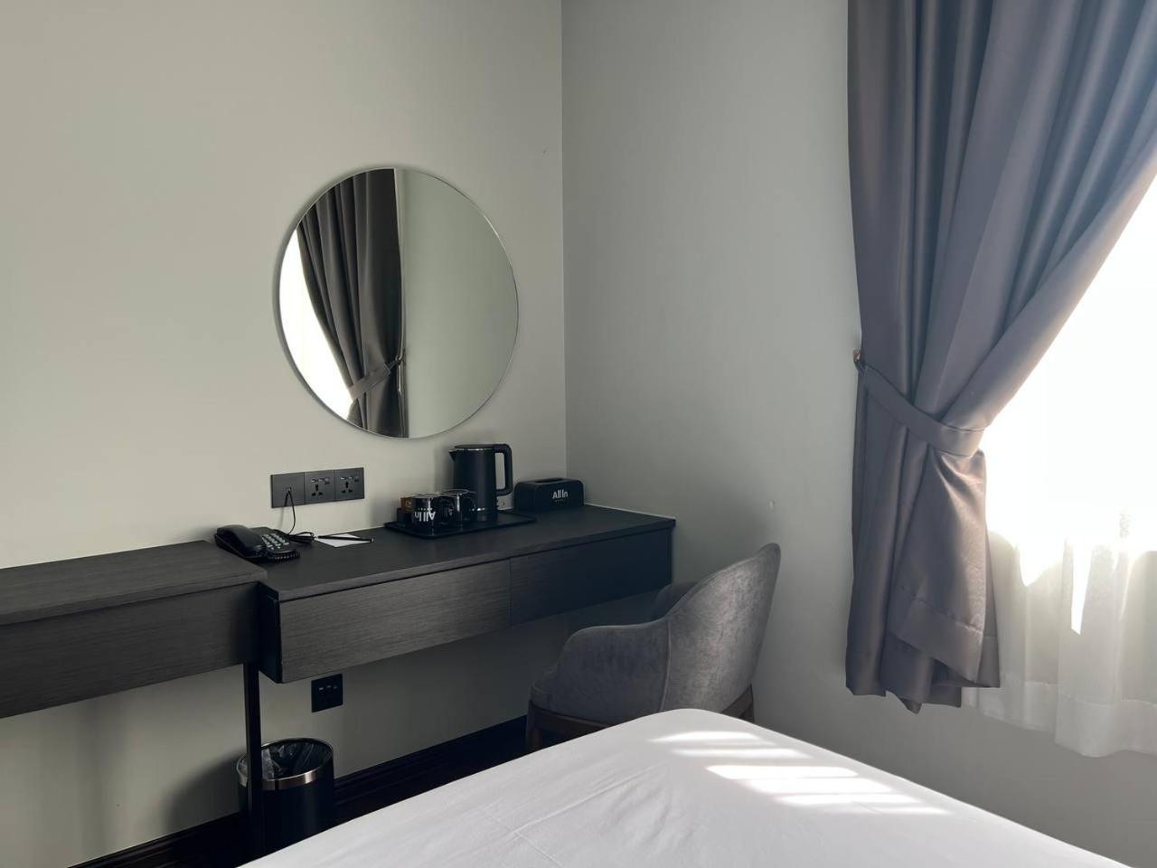 All In Hotel Kangar Bagian luar foto