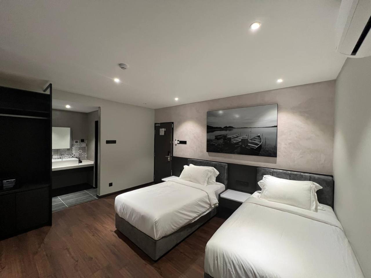 All In Hotel Kangar Bagian luar foto