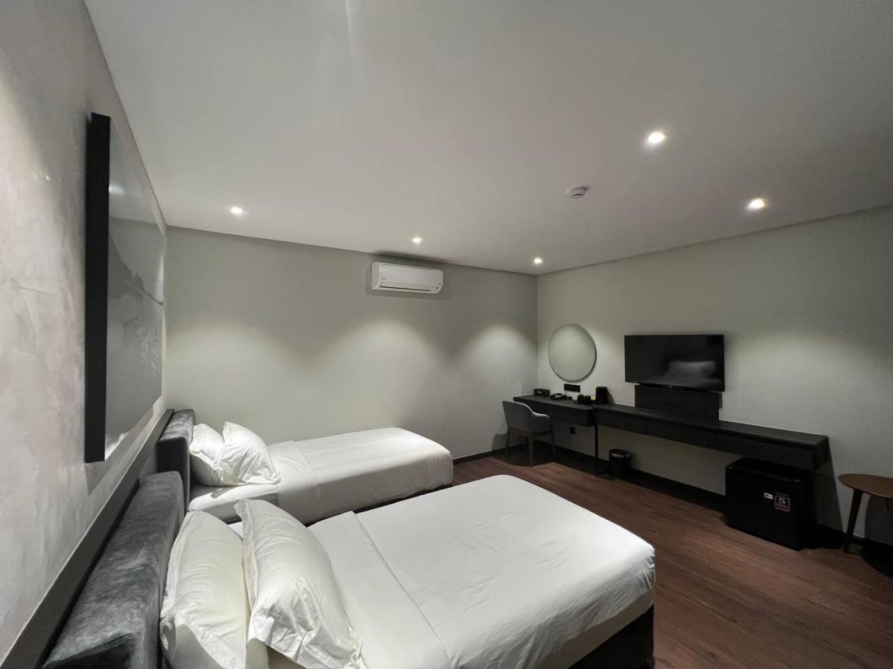 All In Hotel Kangar Bagian luar foto